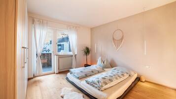 2 bedrooms, free WiFi, bed sheets