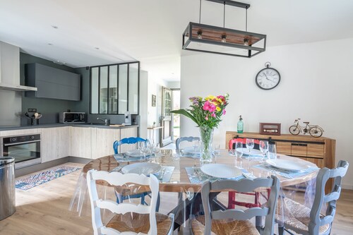 Fully self-contained cottage