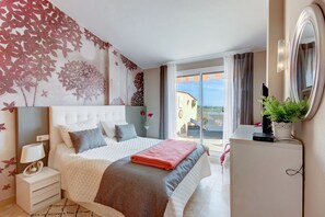 2 habitaciones, tabla de planchar con plancha y wifi