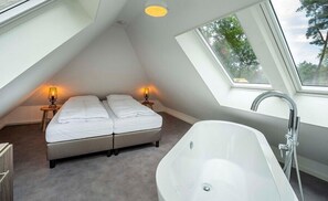 3 bedrooms, Internet, bed sheets