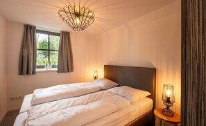 3 chambres, accès à Internet, literie fournie