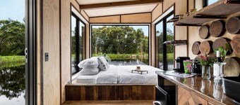 Getawayz NSW - 'Banksia' Designer Tiny Home w/ stunning dam views