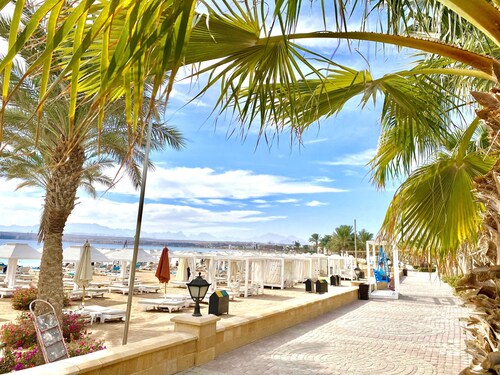 Seaview villa with pool in Sahl Hasheesh, Hurghada