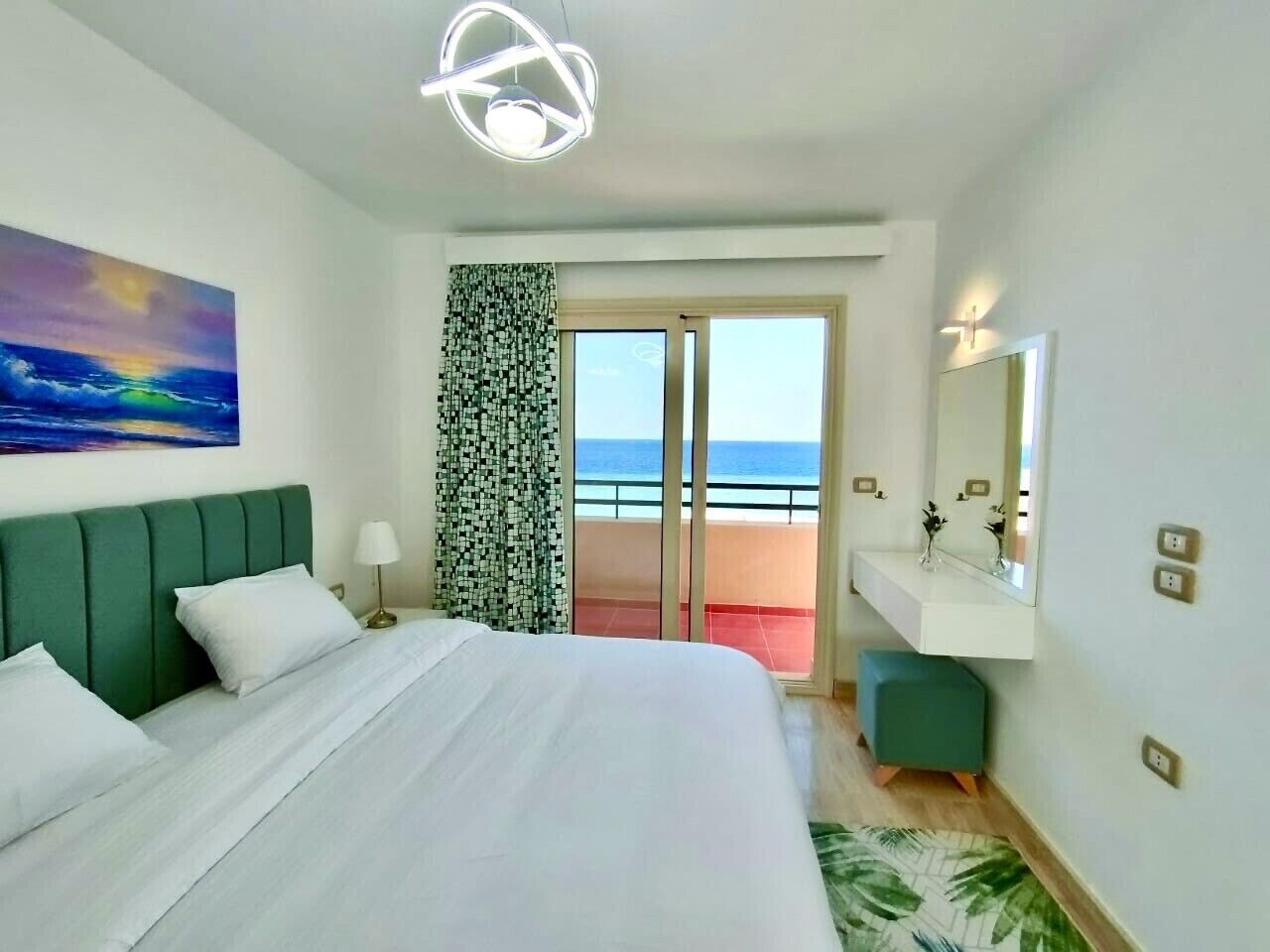 4 chambres, fer et planche à repasser, lit parapluie, Wi-Fi gratuit