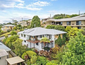 Exterior - Bell Beauty (Buderim)