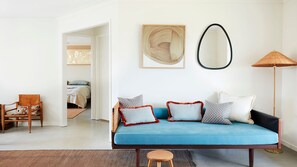 4 bedrooms, iron/ironing board, WiFi, bed sheets - Hidden Byron - designer hinterland oasis with pool, fireplace and firepit (Myocum)