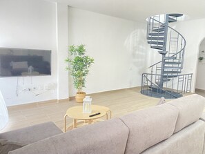 テレビ