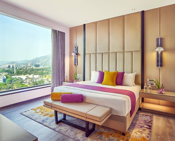 Vivanta Suite | Premium bedding, memory foam beds, minibar, in-room safe
