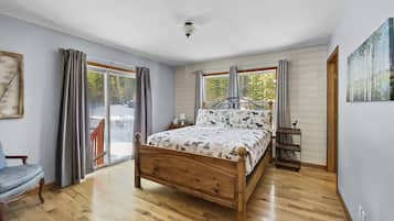 House, 3 Bedrooms | 3 bedrooms, laptop workspace, iron/ironing board, free WiFi