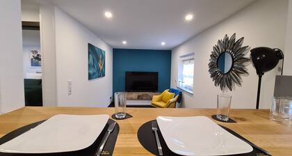 Modern luxury apartment in Cologne with parking space