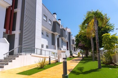 Beach Gem! High end Condo