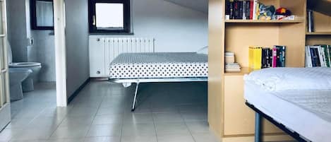 2 bedrooms, free WiFi