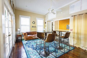 Interior - Balcony, Pool, & Near Duval - Curry House Room 8 (Key West)