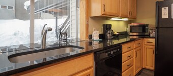 2 bedroom condo sleeps 9, ski-in/ski-out access