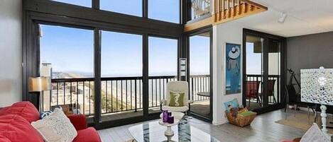 Smart-TV, Videospiele, Videothek, Stereoanlage