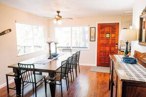 Dining - Al Fresco dining with lake views, boat slip & game room (Bass Lake)