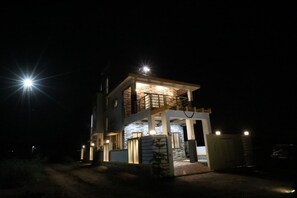 Exterior - Neel Meridian villa (Lonavla)