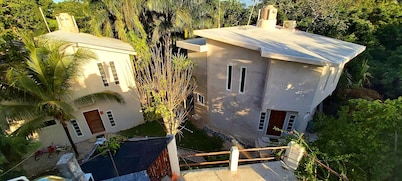 CASA XOLA BIRDWATCHING AND CENOTE LOFT <br>LUXURY IN THE JUNGLE.<br>5 min from reefs!