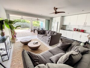 Smart TV, streaming services