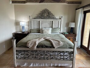 Deluxe Condo, 2 Bedrooms | 2 bedrooms, hypo-allergenic bedding, in-room safe, desk