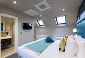 1 bedroom, free WiFi, bed sheets - Luxurious one bed apartment  (Killarney)