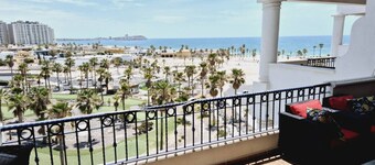 Casa Blanca C 403 · Family Friendly - Close to the Beach - Pups Welcome