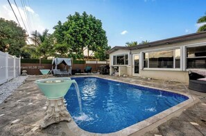 Outdoor pool, a heated pool