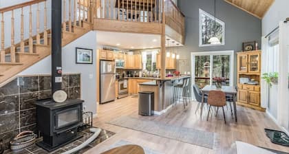 Cottage in the Woods