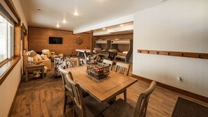 Dining - Small Group Rental | Cabins 4 - 6 | (Franklin County)