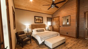 Room - Small Group Rental | Cabins 4 - 6 | (Franklin County)