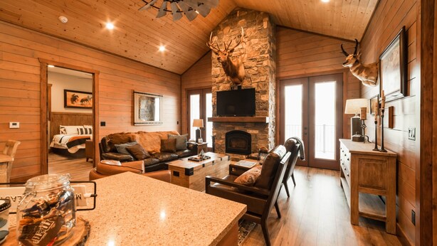 Fireplace - DMR Cabin 5 | One-Level | Max Capacity 7 (Franklin County)