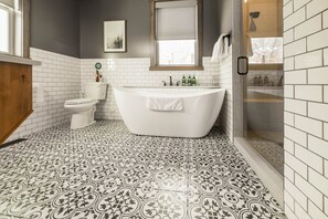 Bathtub, hair dryer