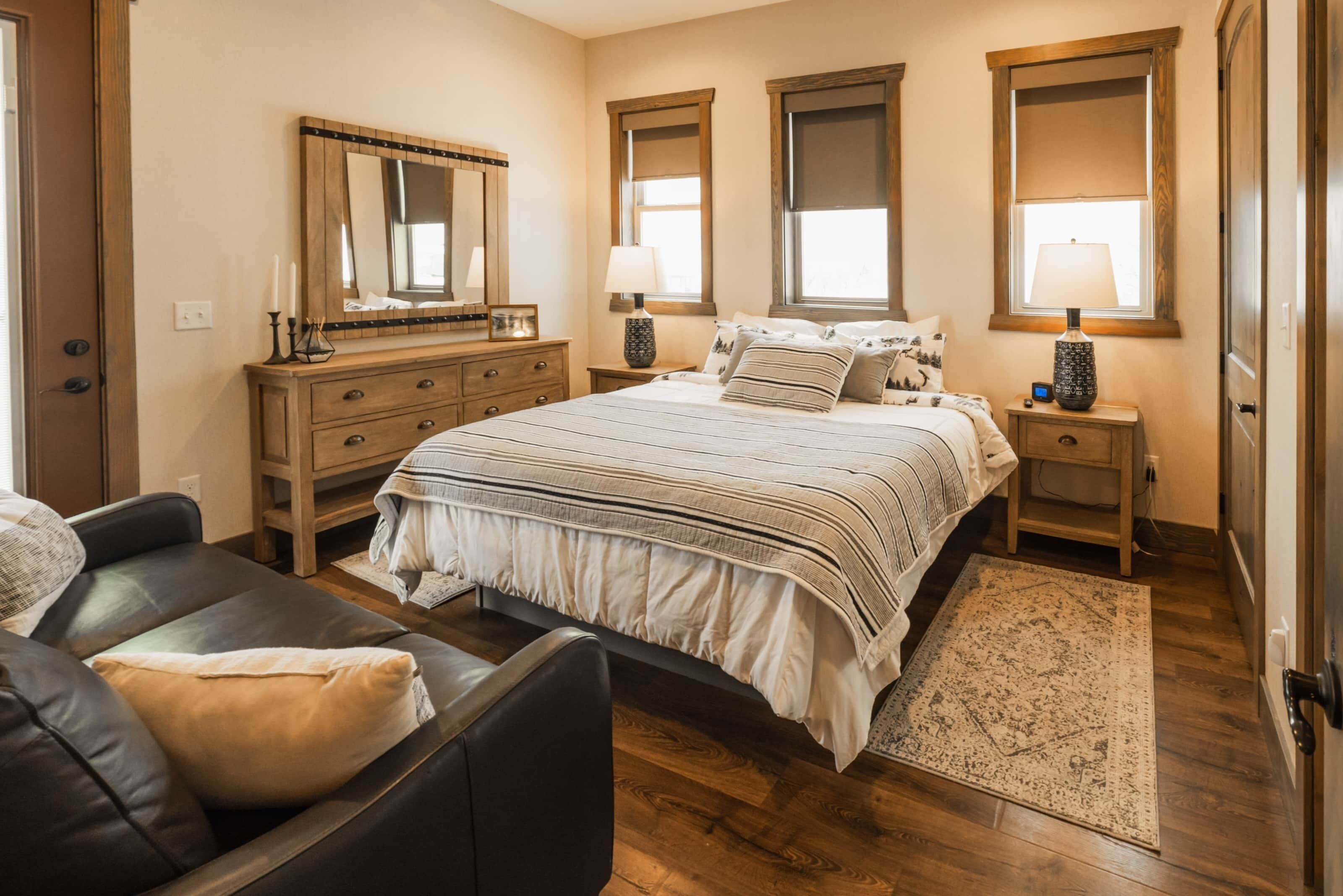 2 bedrooms, WiFi, bed sheets