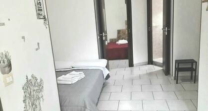 Friends house Naples center