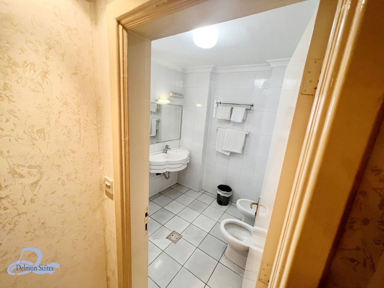 Photo - Delmon Suites