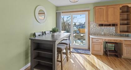 Knock's Hot Tub Haven in Loveland