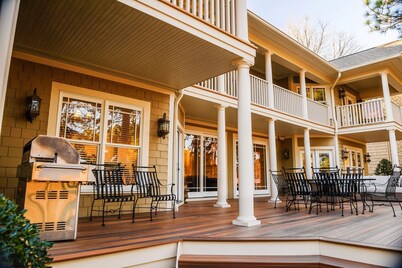 Ramsey Cottage on Pinehurst No 9 - Spectacular️ Golf Views - Sleeps 26