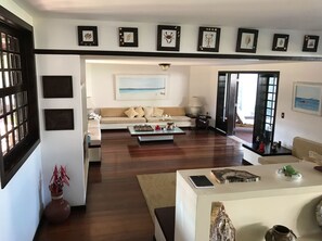 Living area - Casa do Sol. Luxury Villa on the Beach (Armação dos Búzios)