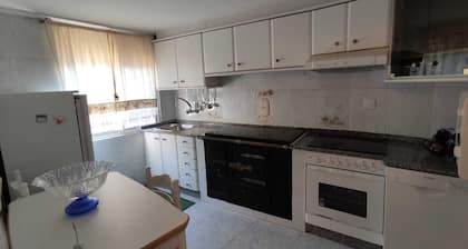 Cottage in the village, close to the Medulas Natural Park (pet friendly)