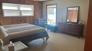 8 Schlafzimmer, Bügeleisen/Bügelbrett, kostenloses WLAN, Bettwäsche