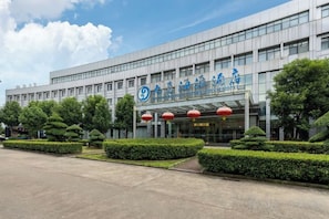 Unclassified image, 5 of 80, button - Jiutong Haiyuan International Hotel (Wuhan)