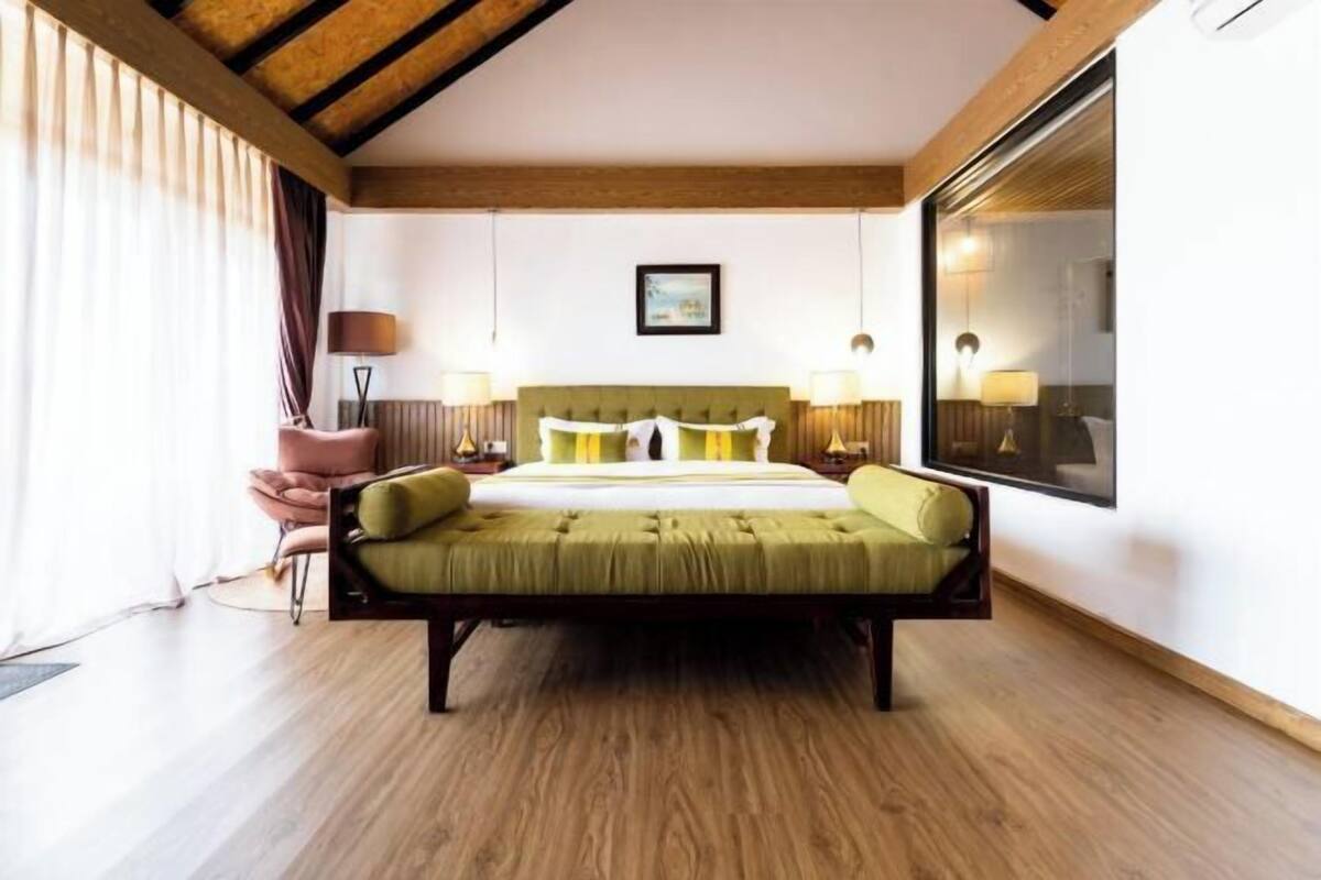 1 bedroom, minibar, in-room safe, individually decorated