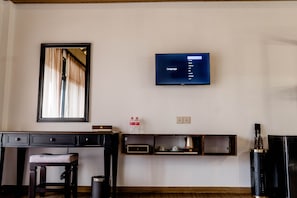 Standard Bungalow, 1 Bedroom, Balcony, Garden View