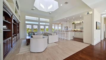 Smart TV y impresora