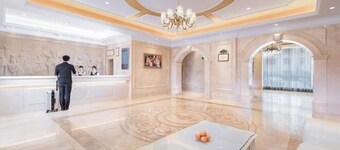 Vienna Hotel (Zhongshan Plaza)