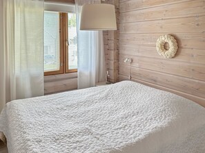 2 Schlafzimmer, Reisekinderbett, WLAN