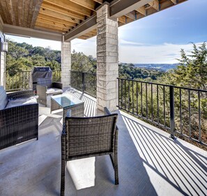 Terrace/patio - Best views in town (Austin)