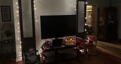 Large country home sleeps 13