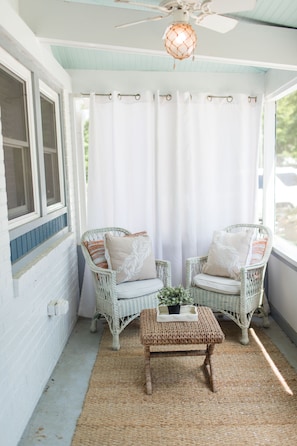 المنطقة المحيطة بالمنشأة