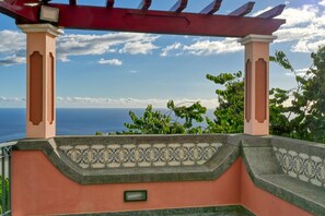 Property grounds - Villa Mendonça, a Home in Madeira (Ponta do Sol)